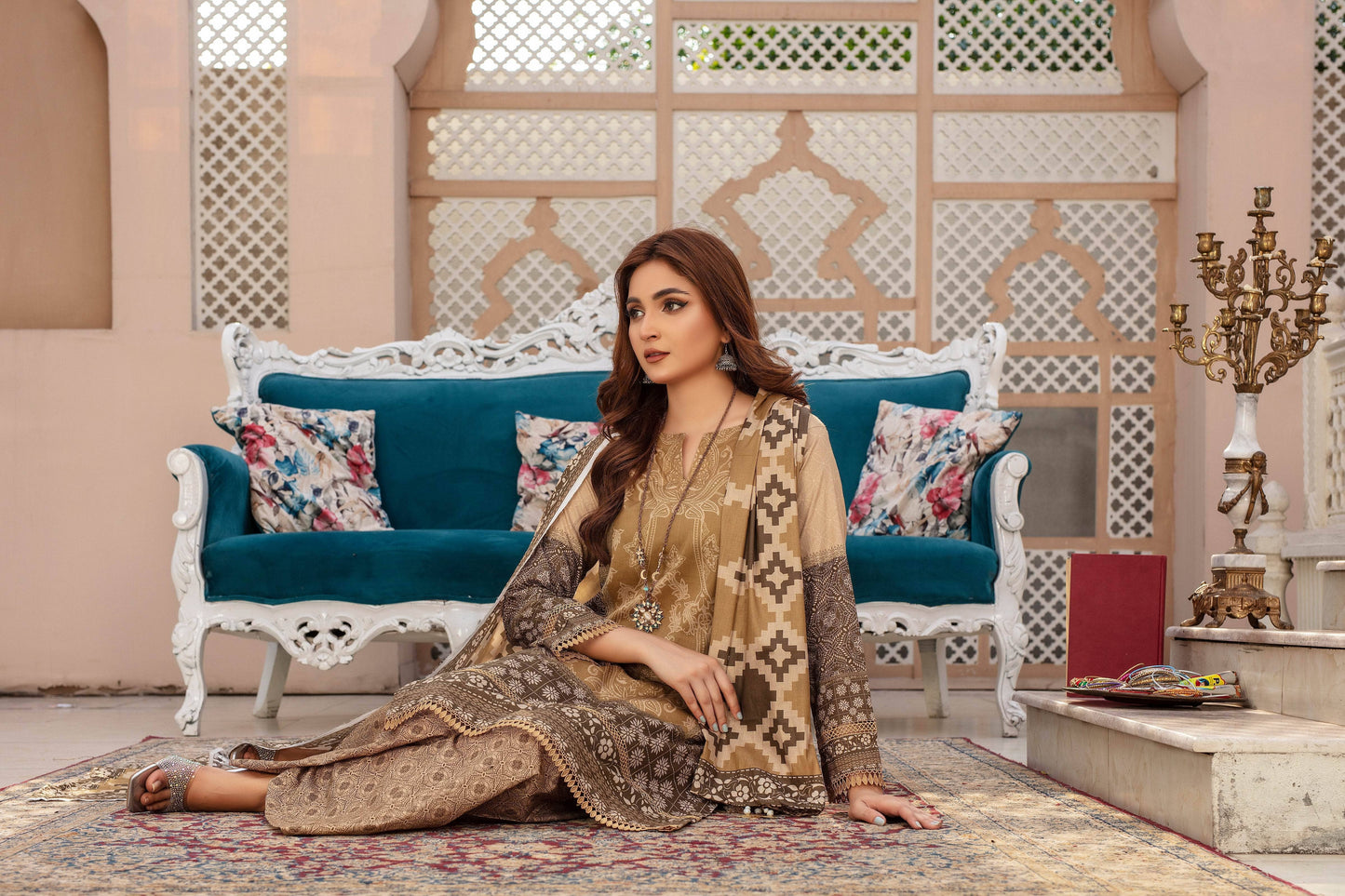 Cinnamon - 03 Piece Unstitched Digital Print with Lawn Dupatta