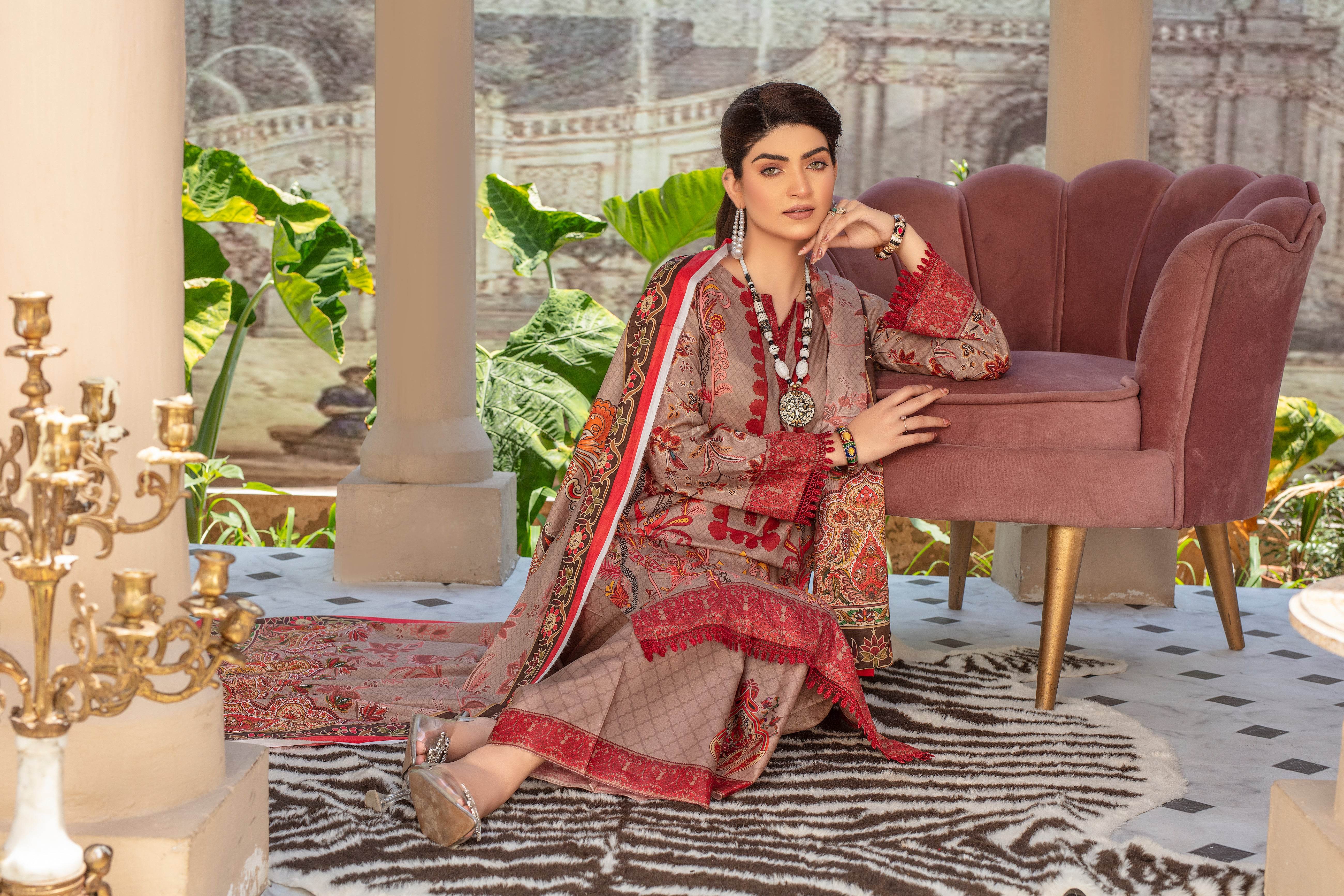 Heritage - 03 Piece Unstitched Digital Print with Lawn Dupatta - Ayzal Minal