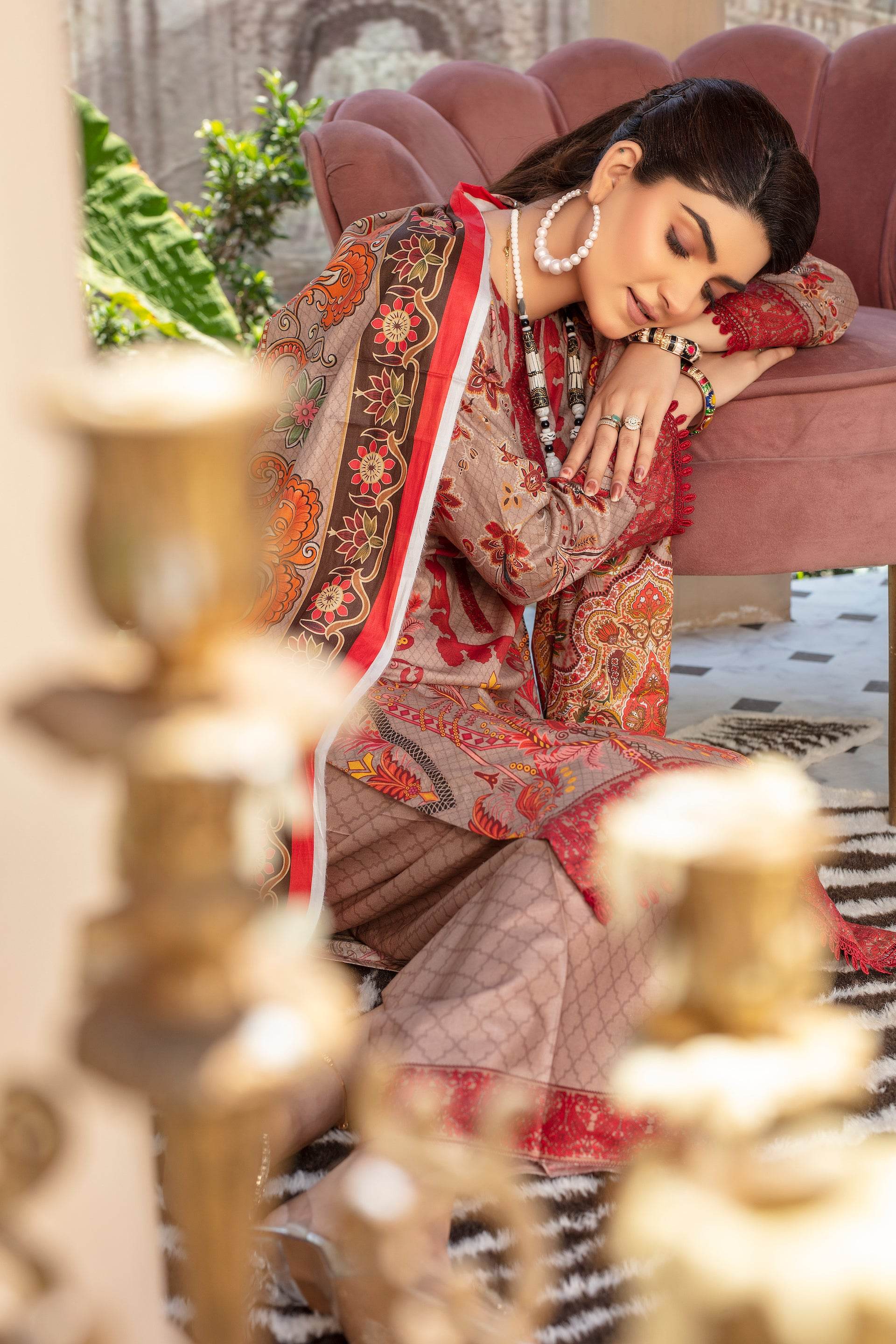 Heritage - 03 Piece Unstitched Digital Print with Lawn Dupatta - Ayzal Minal