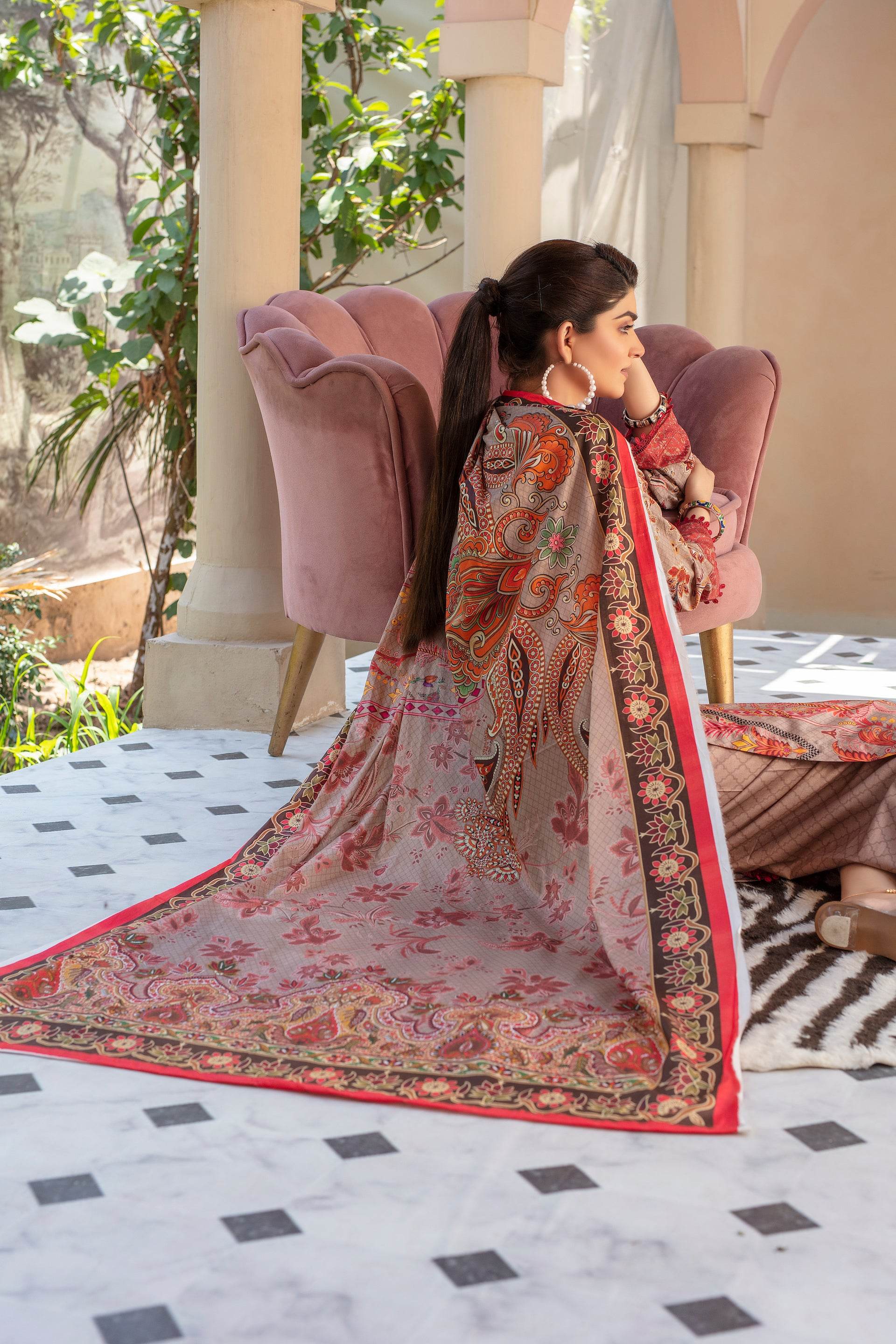 Heritage - 03 Piece Unstitched Digital Print with Lawn Dupatta - Ayzal Minal