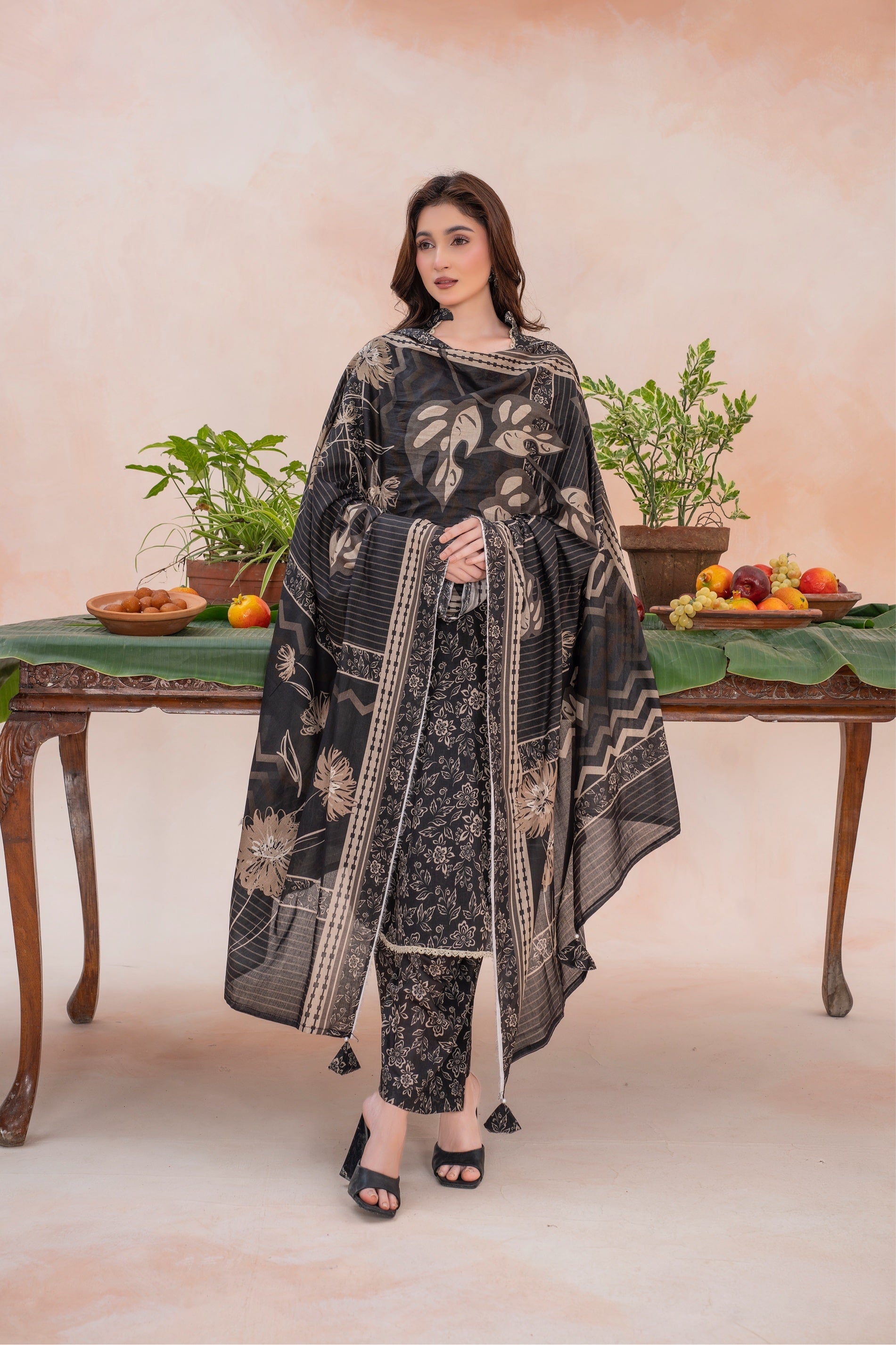 Haya- Luxury 03 Piece Unstitched Digital Print Lawn