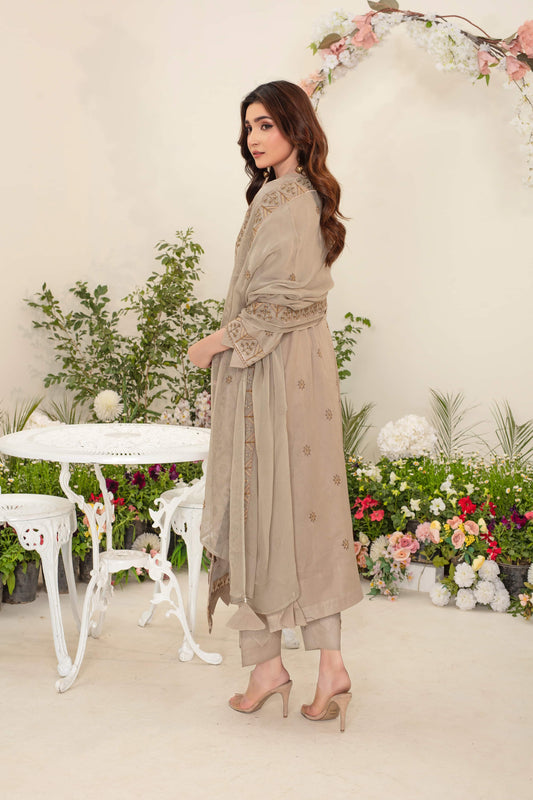 Zira – Fully Embroidered 3-Piece Suit