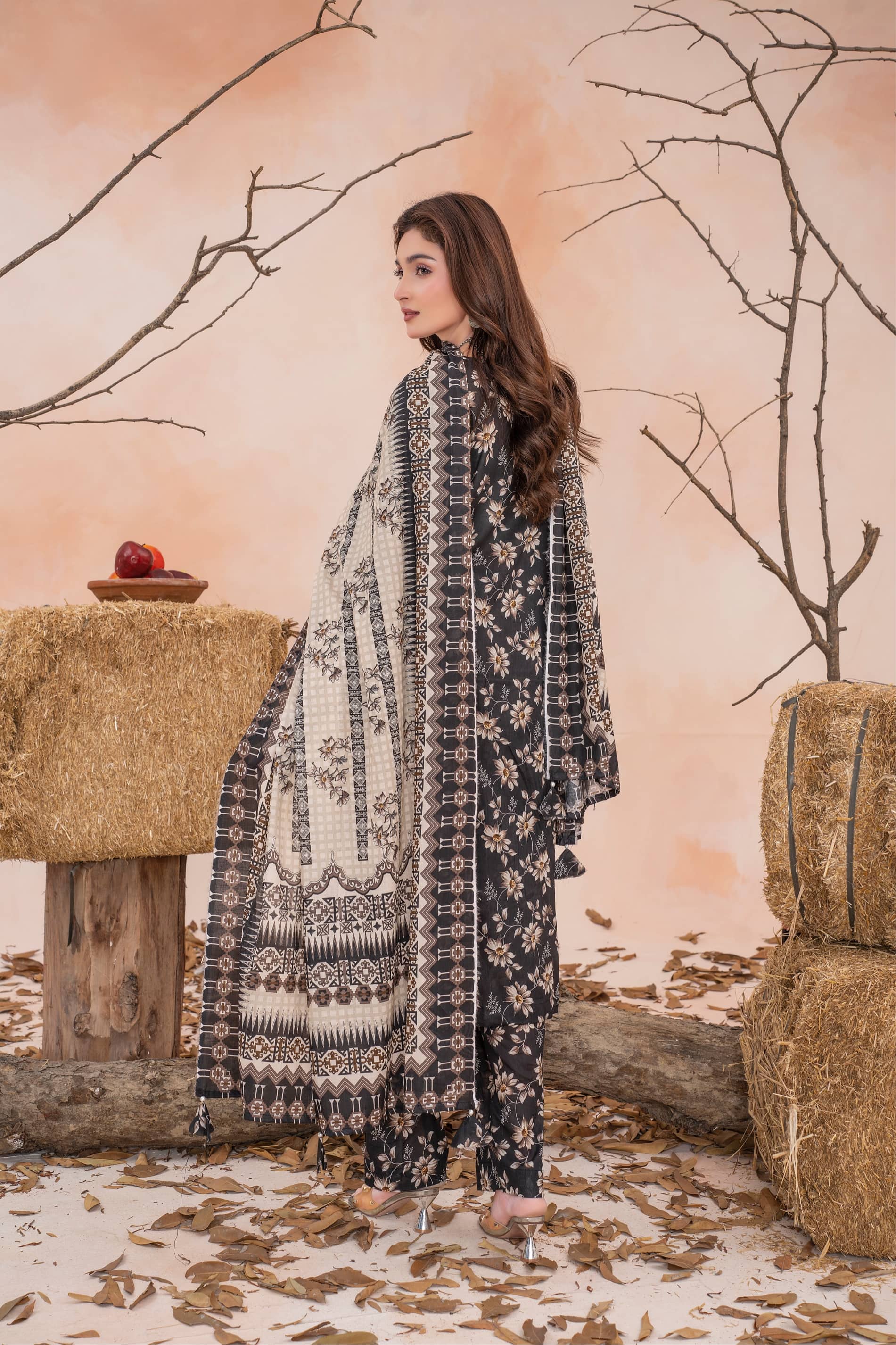 Alina- Luxury 03 Piece Unstitched Digital Print Lawn