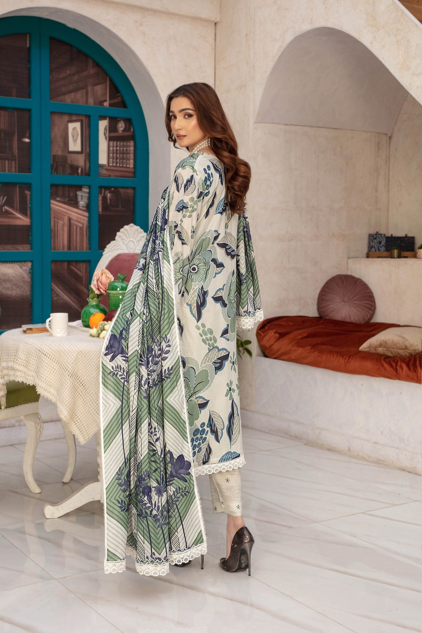 Inara - 03 Piece Khaddar - Digital Print with khaddar Dupatta