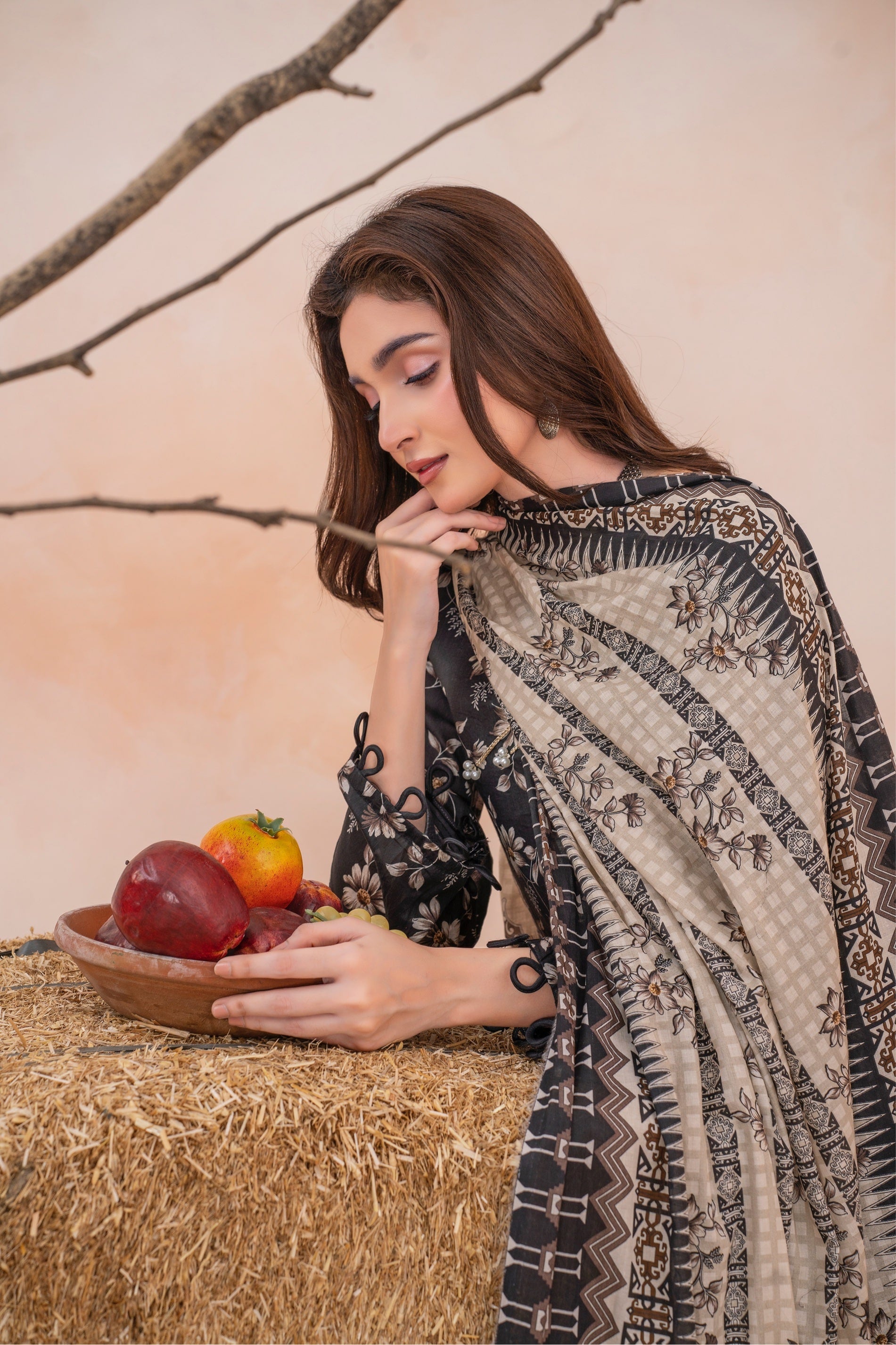 Alina- Luxury 03 Piece Unstitched Digital Print Lawn