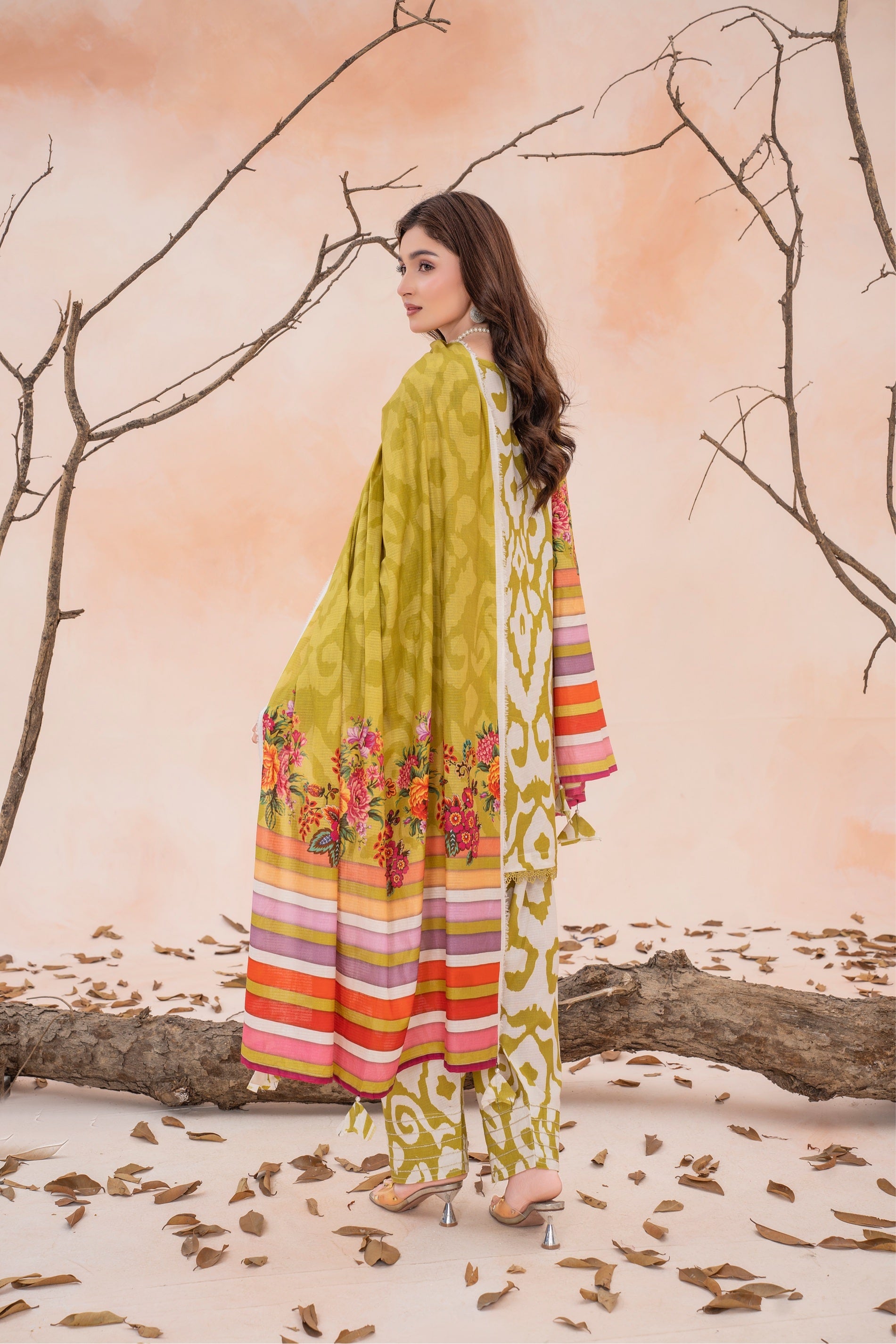 Clara- Luxury 03 Piece Unstitched Digital Print Bana Dora