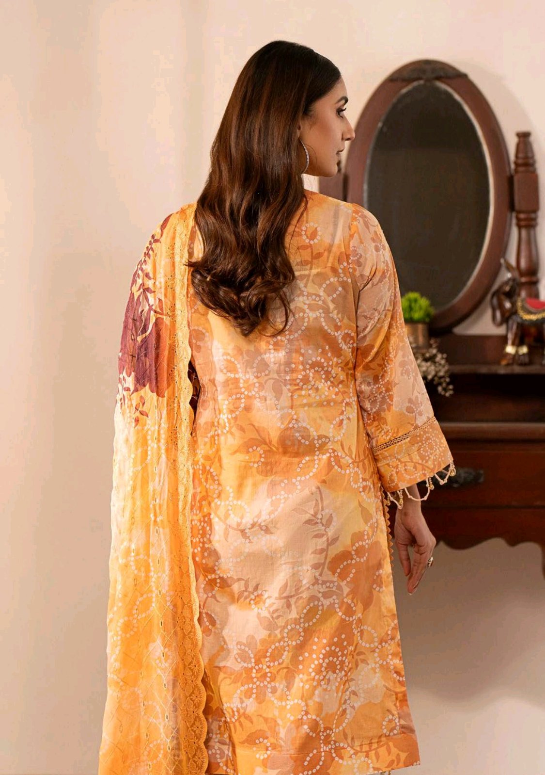 Vyelle- 03 Piece - Digital Print with Lawn Voil  Dupatta