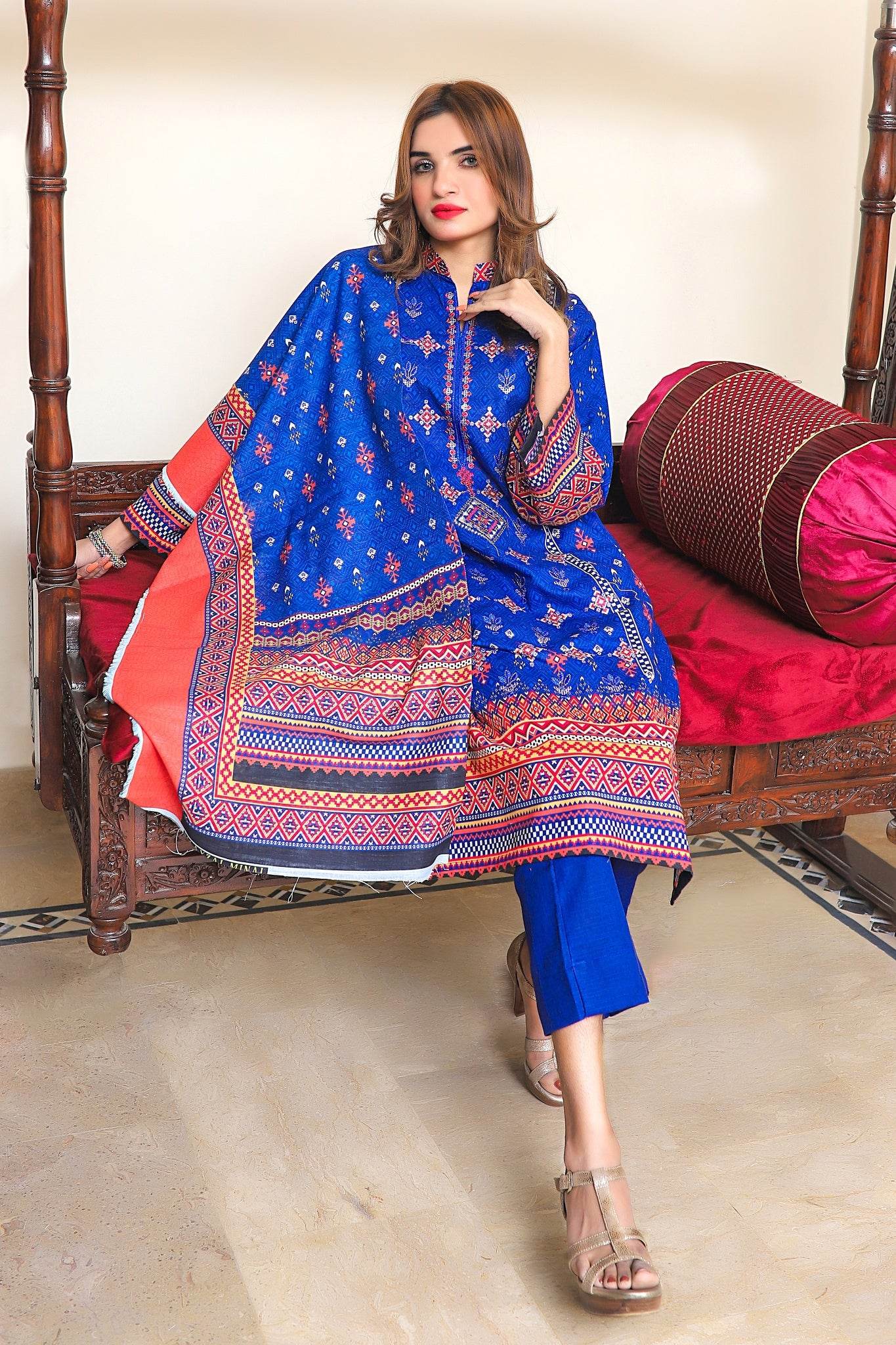 ICY RAIN - 3 PIECE EMBROIDERED UNSTITCHED KHADDAR - Ayzal Minal